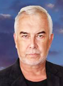 César Ortiz
