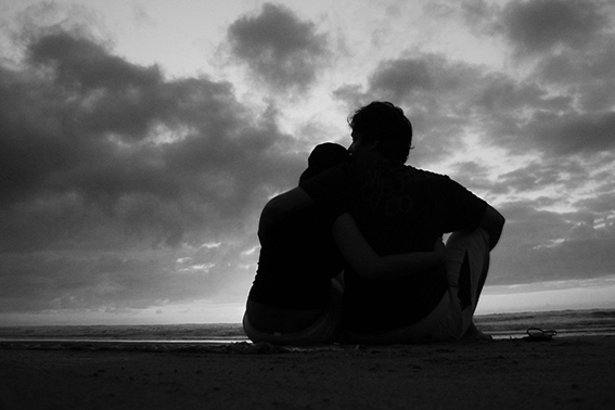 couple together relationship romance love happiness susnet hugs 788319
